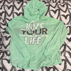 Hooded long sleeve t-shirt